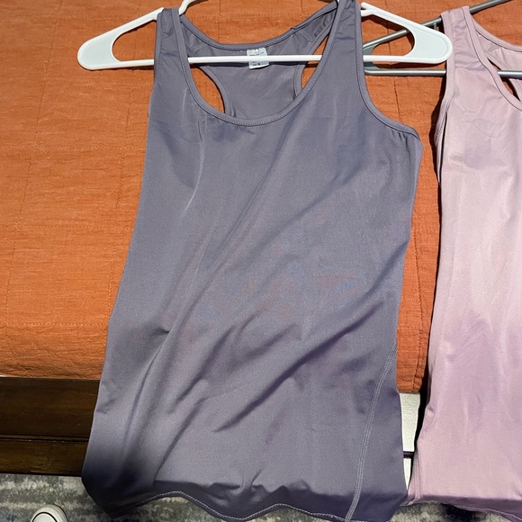 3 Pair of Compression Tank Tops NWOT - Picture 5 of 7